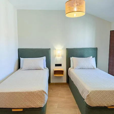 Casa 'el Tio Pedro' Aparthotel 3*