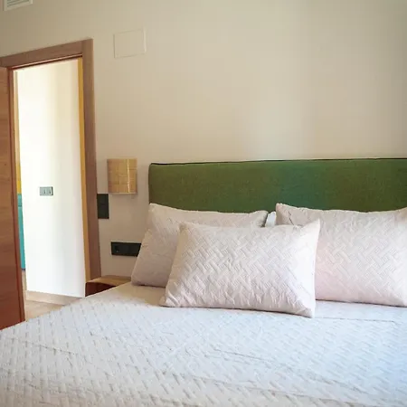 Casa 'el Tio Pedro' Aparthotel